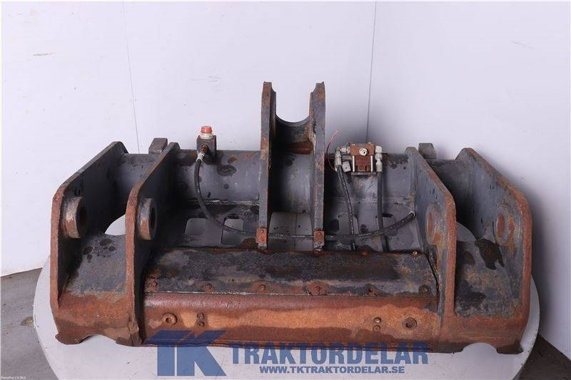 Redskapsfäste / Quickhitch CAT 966 - Attache rapide pour Engins de chantier: photos 3 Redskapsfäste / Quickhitch CAT 966 - Attache rapide pour Engins de chantier: photos 3