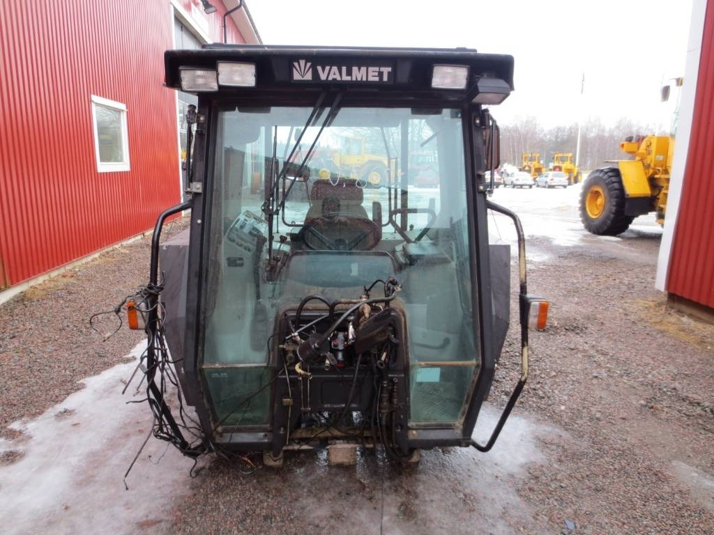 Valmet 8600 - Cabine pour Machine agricole: photos 1 Valmet 8600 - Cabine pour Machine agricole: photos 1