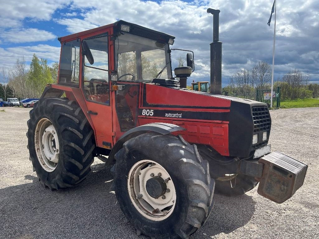 Valtra Valmet 805 Dismantled. Only spare parts - Tracteur agricole: photos 2 Valtra Valmet 805 Dismantled. Only spare parts - Tracteur agricole: photos 2