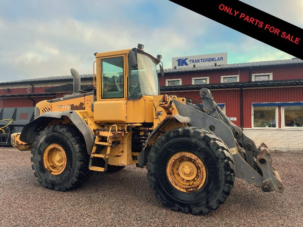 Volvo L 110 E Dismantled: only spare parts - Chargeuse sur pneus: photos 1 Volvo L 110 E Dismantled: only spare parts - Chargeuse sur pneus: photos 1