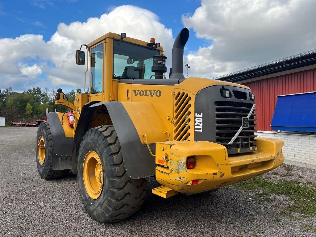 Volvo L 120 E - Chargeuse sur pneus: photos 3 Volvo L 120 E - Chargeuse sur pneus: photos 3