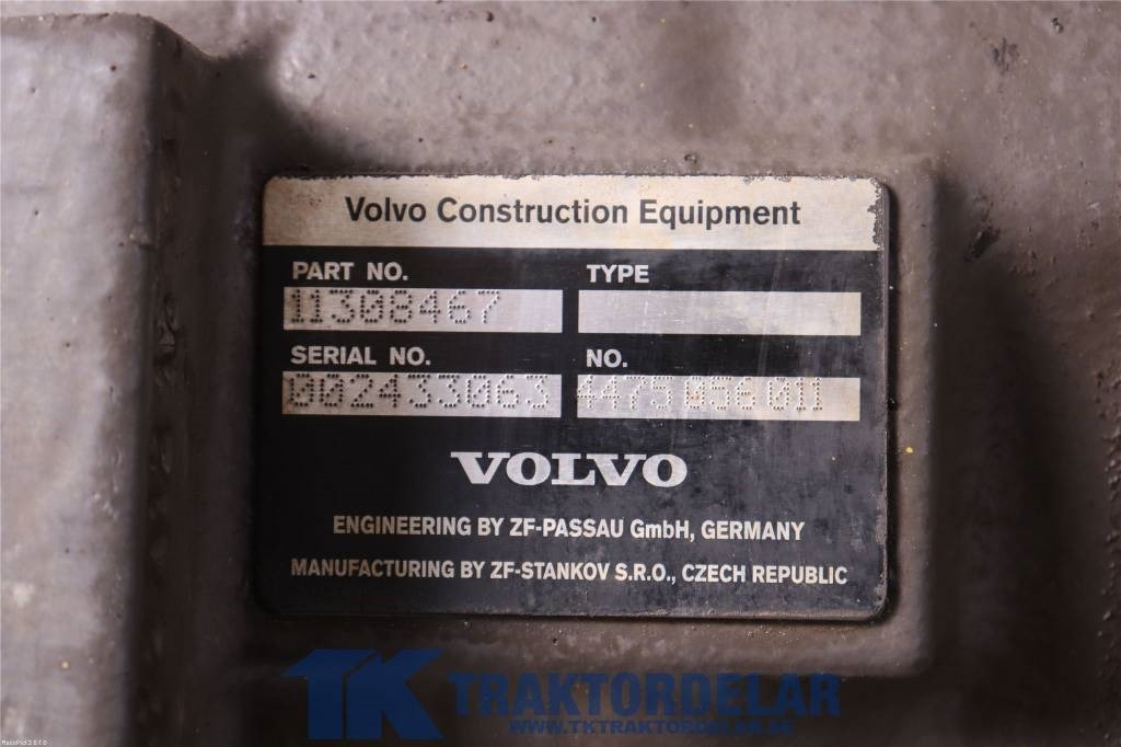 Volvo L 45 G bakvagn - Essieu et pièces pour Engins de chantier: photos 3 Volvo L 45 G bakvagn - Essieu et pièces pour Engins de chantier: photos 3