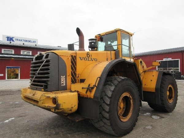 Volvo L220E Delar / Parts - Chargeuse sur pneus: photos 1 Volvo L220E Delar / Parts - Chargeuse sur pneus: photos 1