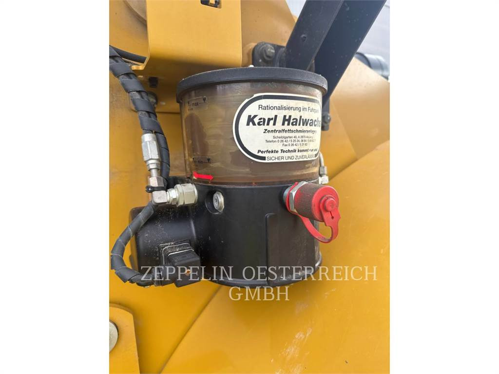 Chargeuse sur pneus CAT 966-14: photos 10