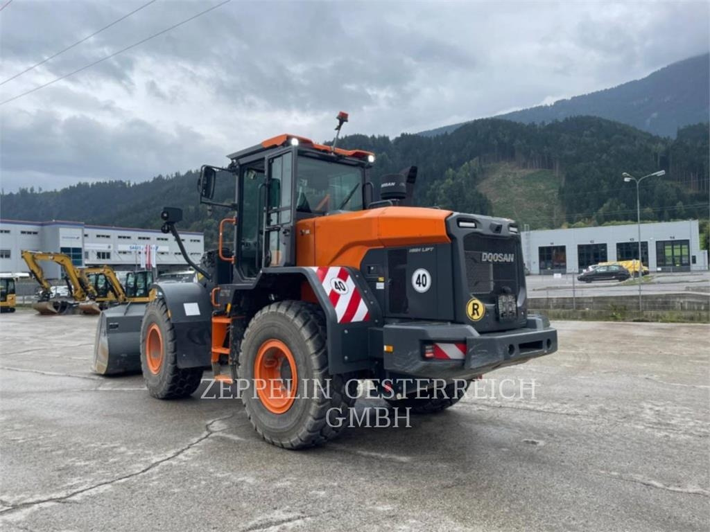 Doosan DL250-7 - Chargeuse sur pneus: photos 3 Doosan DL250-7 - Chargeuse sur pneus: photos 3