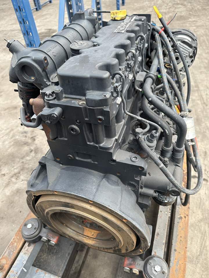 Deutz TD2011L04W - Moteur pour Engins de chantier: photos 2 Deutz TD2011L04W - Moteur pour Engins de chantier: photos 2