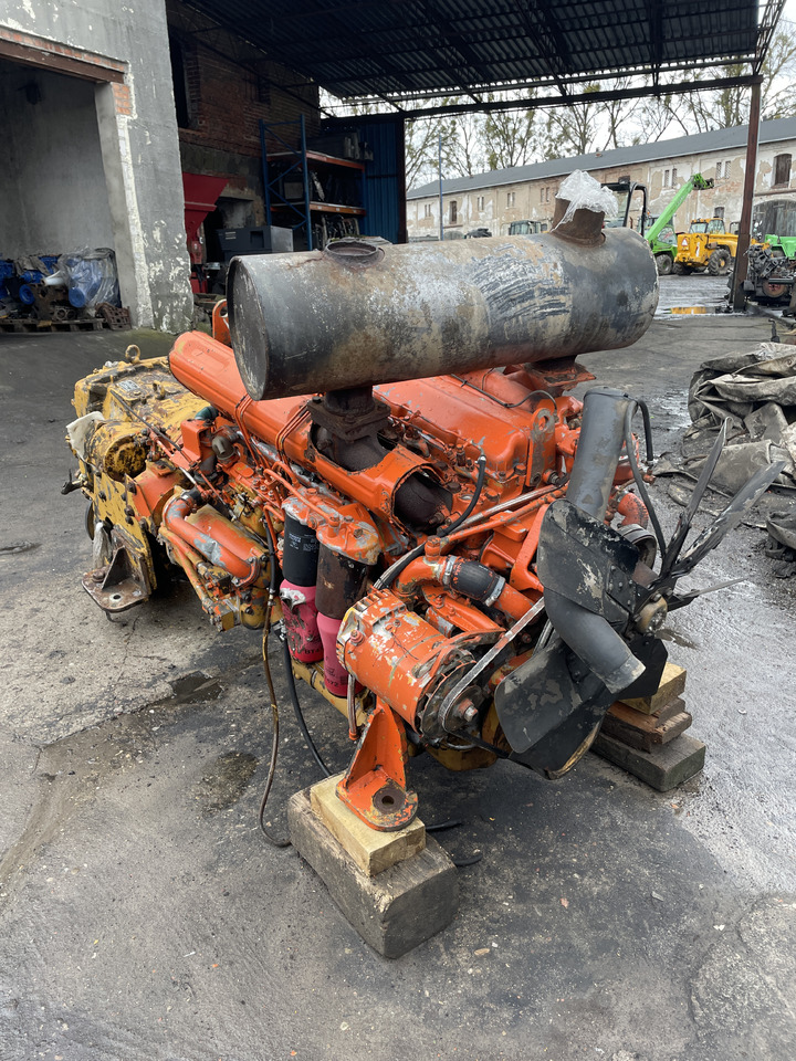 Fiat Agri - silnik 6cyl. kompletny - Moteur pour Machine agricole: photos 1 Fiat Agri - silnik 6cyl. kompletny - Moteur pour Machine agricole: photos 1