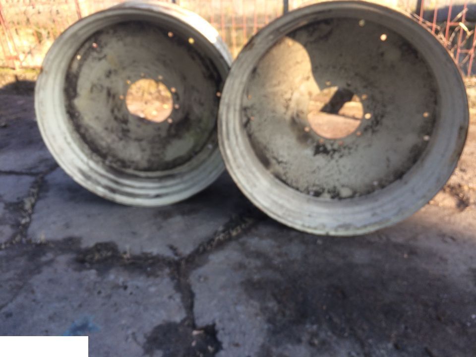 GKN DW20Bx42 FELGA - Jante pour Machine agricole: photos 1 GKN DW20Bx42 FELGA - Jante pour Machine agricole: photos 1