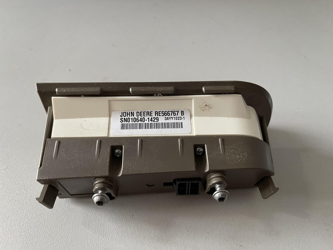 JOHN DEERE RE 566767-sterownik - Système électrique pour Machine agricole: photos 2 JOHN DEERE RE 566767-sterownik - Système électrique pour Machine agricole: photos 2