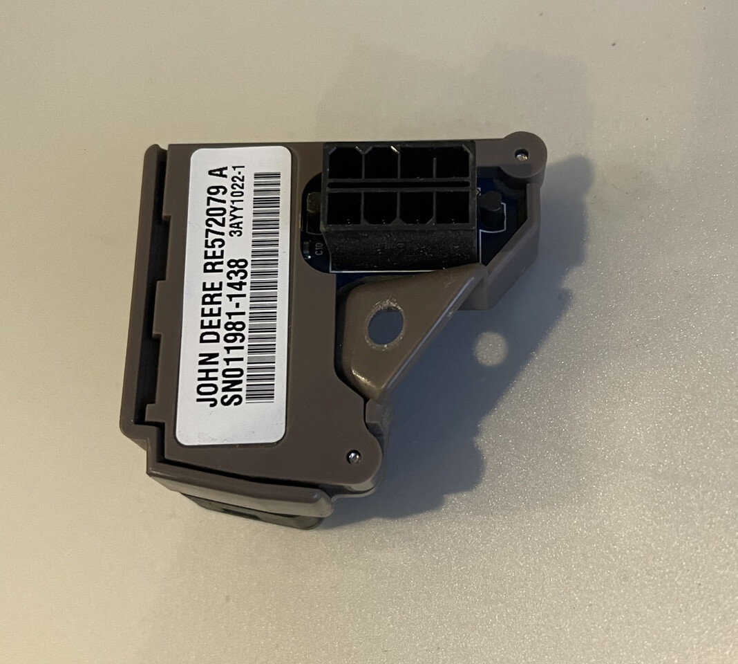 JOHN DEERE - sterownik RE572079 - Système électrique pour Machine agricole: photos 2 JOHN DEERE - sterownik RE572079 - Système électrique pour Machine agricole: photos 2