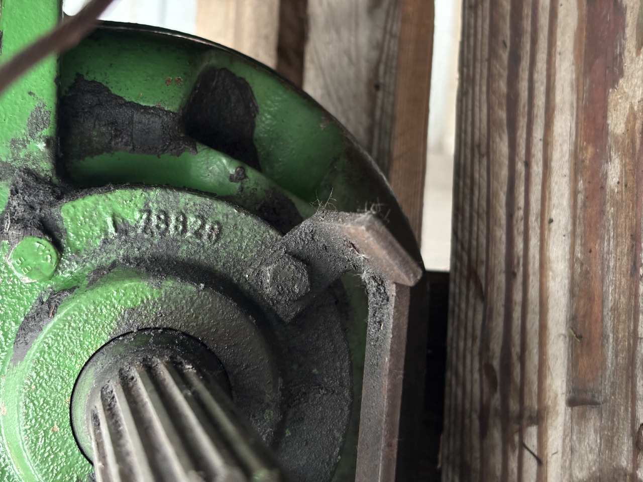 John Deere 6320 6420 6420S Przystawka Przedniego Napędu AL173581 AL161319 L157993 L78828 - Transmission pour Machine agricole: photos 2 John Deere 6320 6420 6420S Przystawka Przedniego Napędu AL173581 AL161319 L157993 L78828 - Transmission pour Machine agricole: photos 2