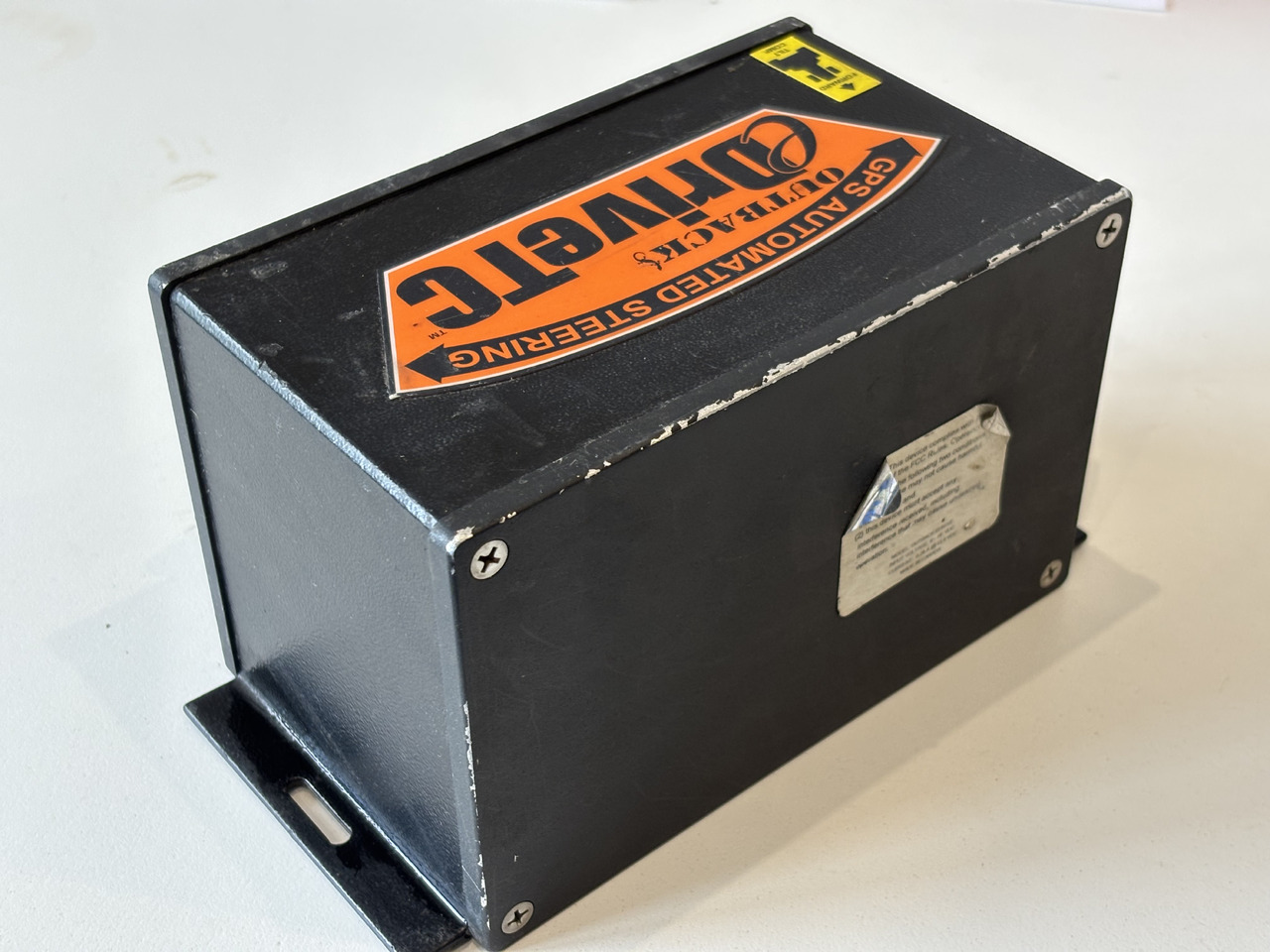 Outback eDrive GPS System Automatycznego Kierowania John Deere Claas - Système de navigation pour Machine agricole: photos 2 Outback eDrive GPS System Automatycznego Kierowania John Deere Claas - Système de navigation pour Machine agricole: photos 2