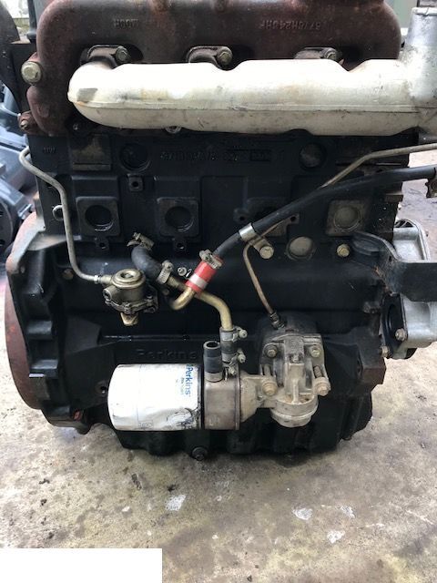 Perkins 1004.4 , Perkins AQ31424 - CZĘŚCI - Moteur et pièces pour Machine agricole: photos 1 Perkins 1004.4 , Perkins AQ31424 - CZĘŚCI - Moteur et pièces pour Machine agricole: photos 1