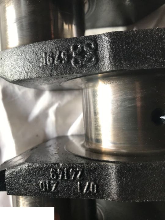 Wał perkins 24149 , Perkins 1004.4 , A4.236 , A4.248 , A4.41 - Moteur et pièces pour Machine agricole: photos 2 Wał perkins 24149 , Perkins 1004.4 , A4.236 , A4.248 , A4.41 - Moteur et pièces pour Machine agricole: photos 2