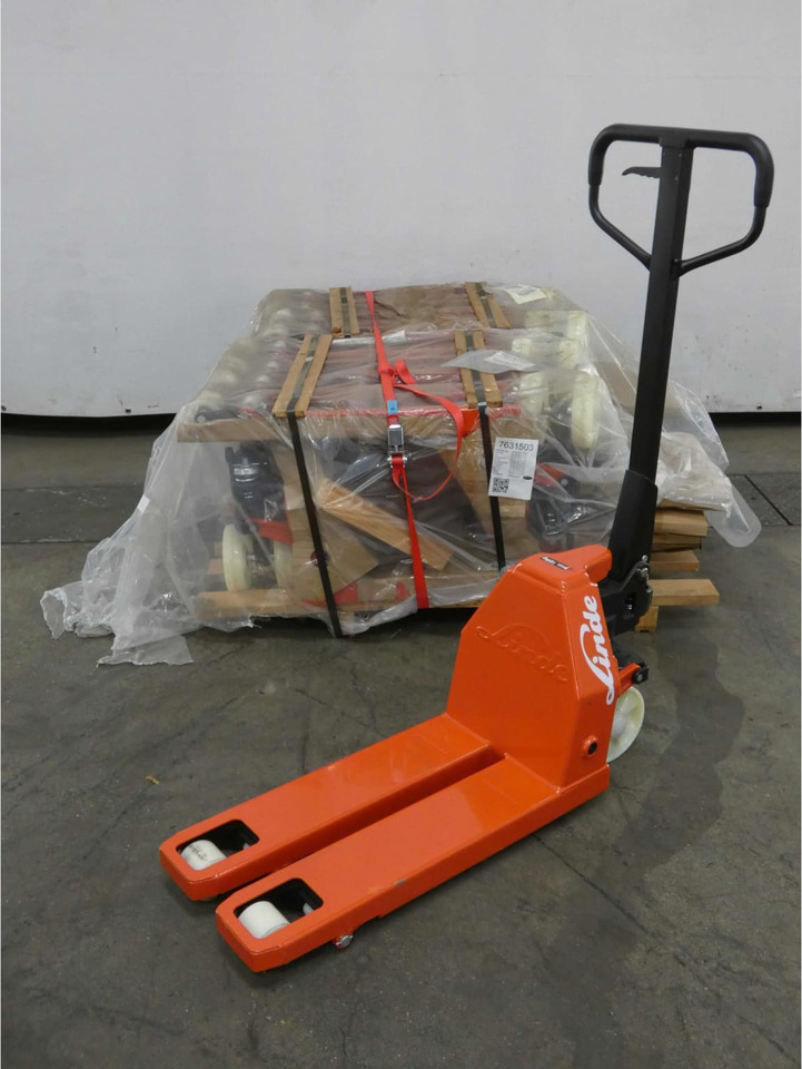Linde 8x HPTM15High/350mm - Transpalette: photos 1 Linde 8x HPTM15High/350mm - Transpalette: photos 1