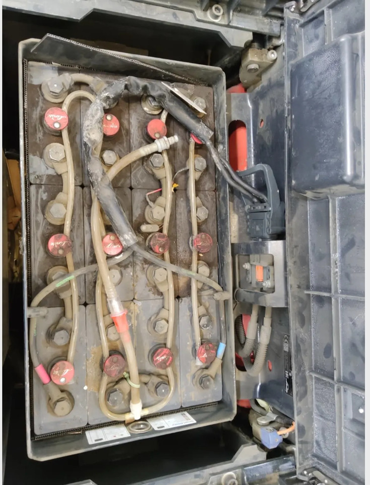 Linde N20/2400mm - Préparateur de commandes: photos 4 Linde N20/2400mm - Préparateur de commandes: photos 4