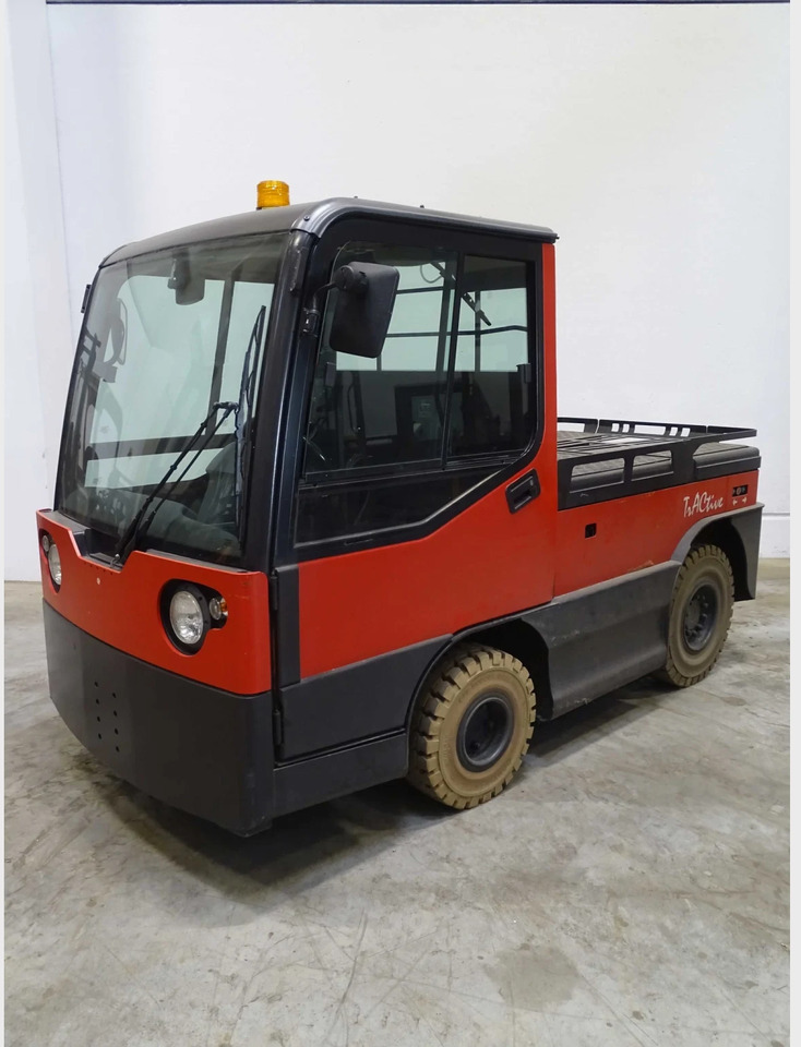 Linde P250 - Chariot tracteur: photos 1 Linde P250 - Chariot tracteur: photos 1