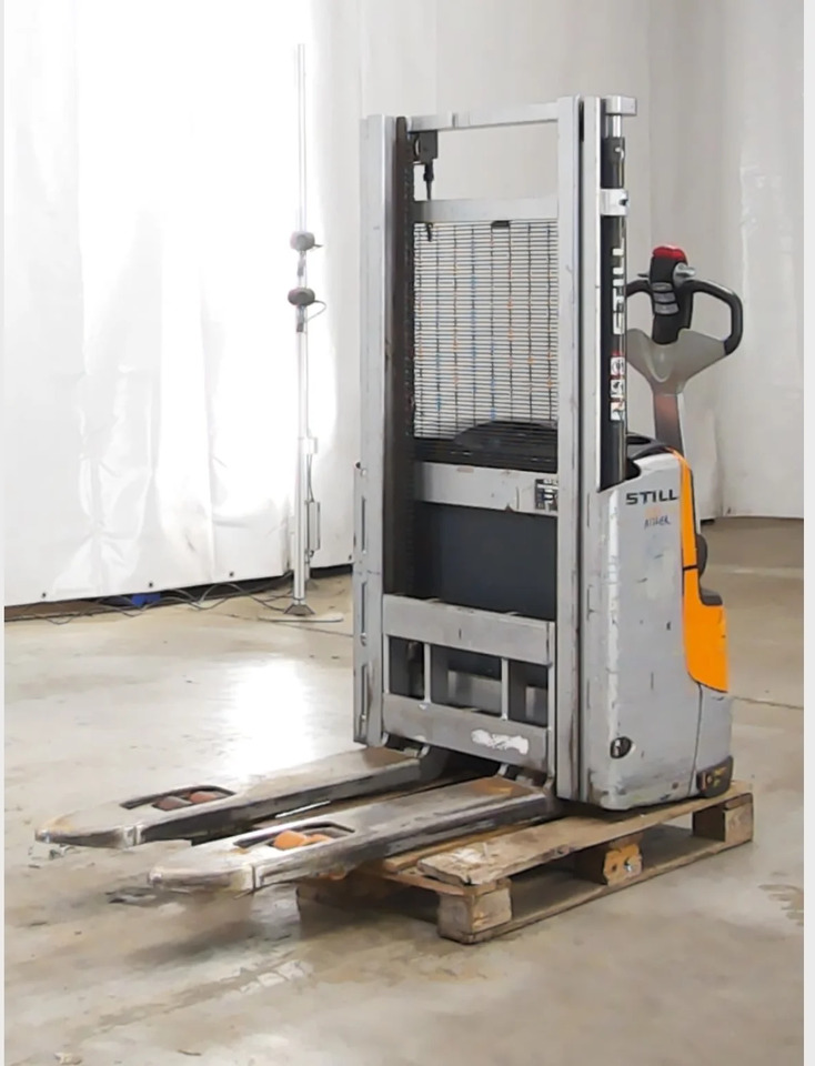 STILL EXV12 - Gerbeur: photos 1 STILL EXV12 - Gerbeur: photos 1