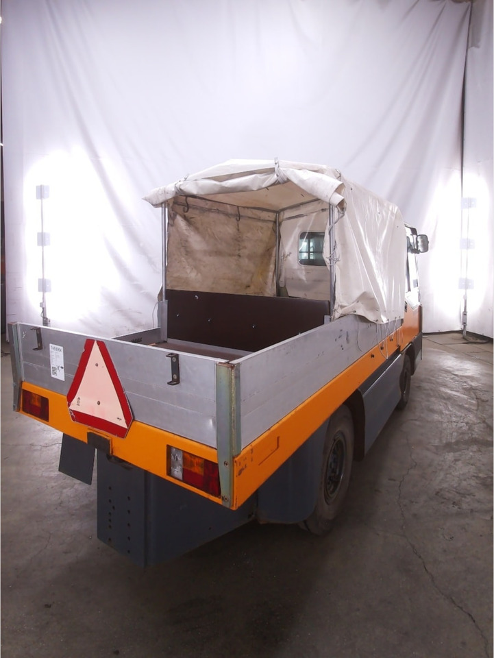 STILL R08-20 - Chariot tracteur: photos 3 STILL R08-20 - Chariot tracteur: photos 3