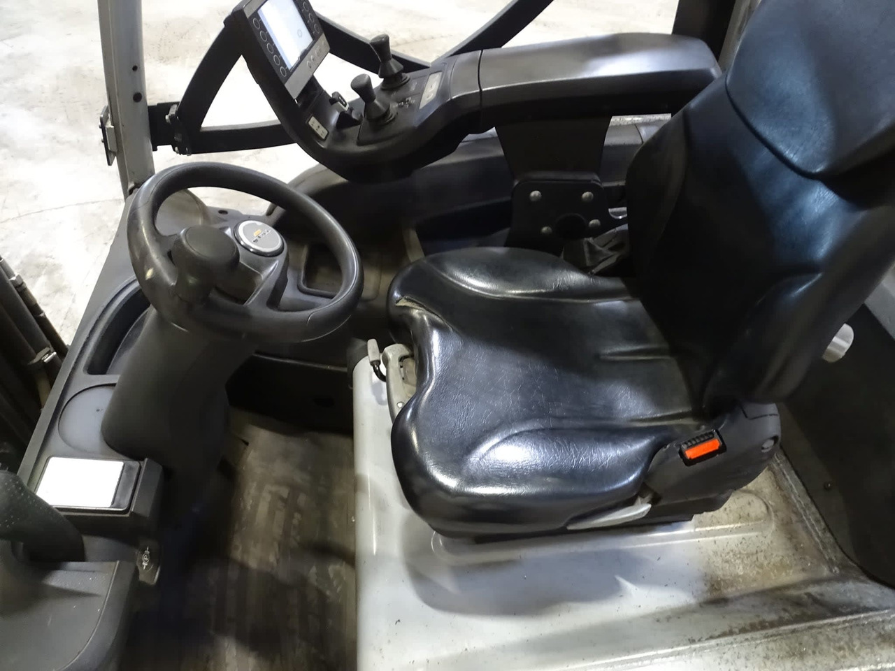 STILL RX20-16 - Chariot élévateur électrique: photos 3 STILL RX20-16 - Chariot élévateur électrique: photos 3