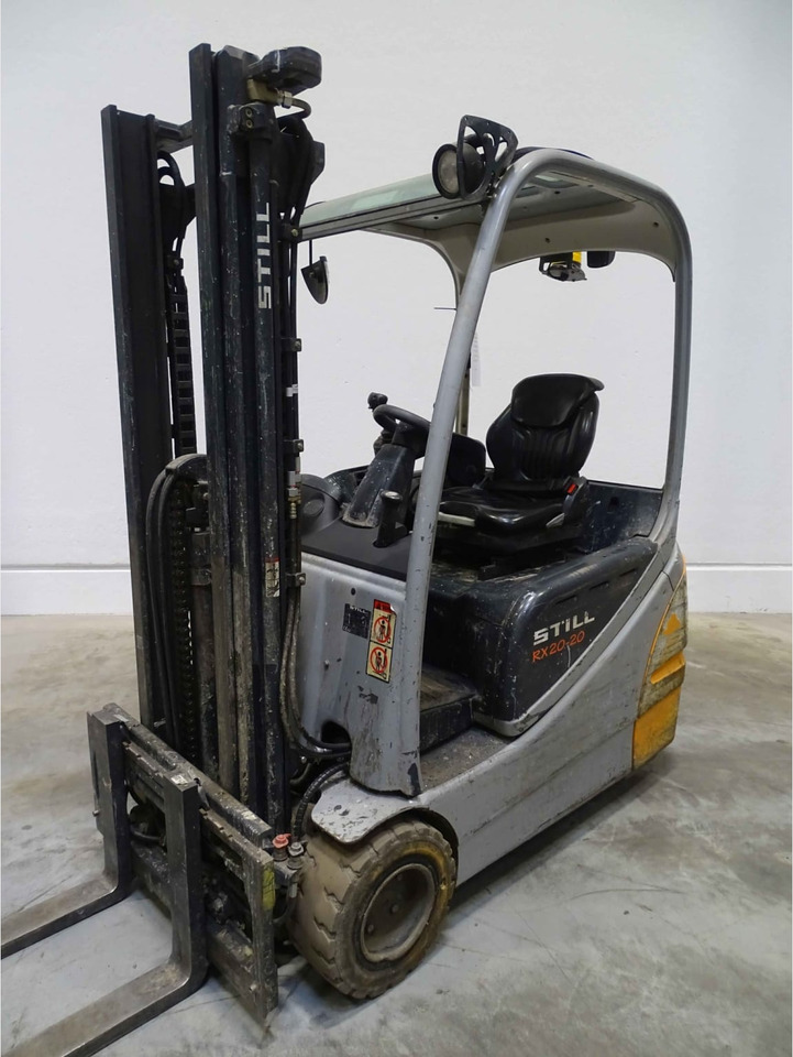 STILL RX20-20 - Chariot élévateur électrique: photos 1 STILL RX20-20 - Chariot élévateur électrique: photos 1
