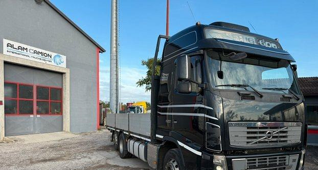 Volvo FH16-600. Euro 5 - Camion plateau: photos 2 Volvo FH16-600. Euro 5 - Camion plateau: photos 2