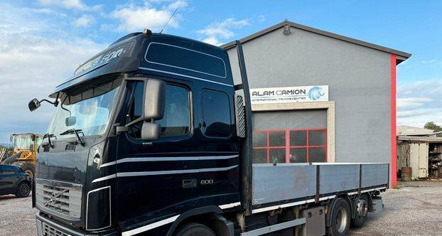 Volvo FH16-600. Euro 5 - Camion plateau: photos 1 Volvo FH16-600. Euro 5 - Camion plateau: photos 1