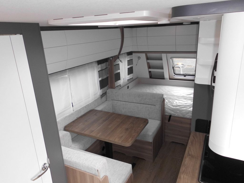 Hobby Excellent Edition 490 KMF 2025 GARAGE AUTARK 180 - Caravane: photos 4 Hobby Excellent Edition 490 KMF 2025 GARAGE AUTARK 180 - Caravane: photos 4