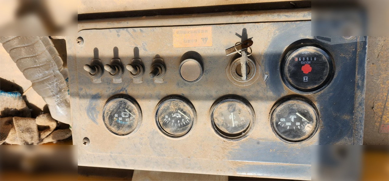 Poseur de canalisations 2008 SHANTUI SP70Y: photos 8