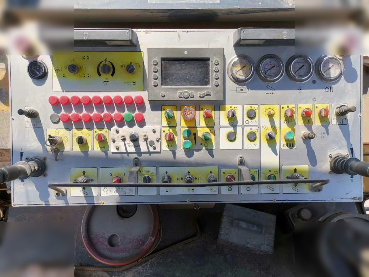 2011 CATERPILLAR PM-200 en crédit-bail 2011 CATERPILLAR PM-200: photos 8