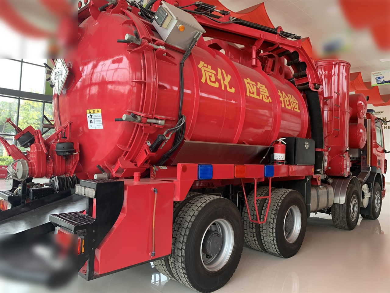 2016 PRESVAC 3150 - Camion hydrocureur: photos 1 2016 PRESVAC 3150 - Camion hydrocureur: photos 1