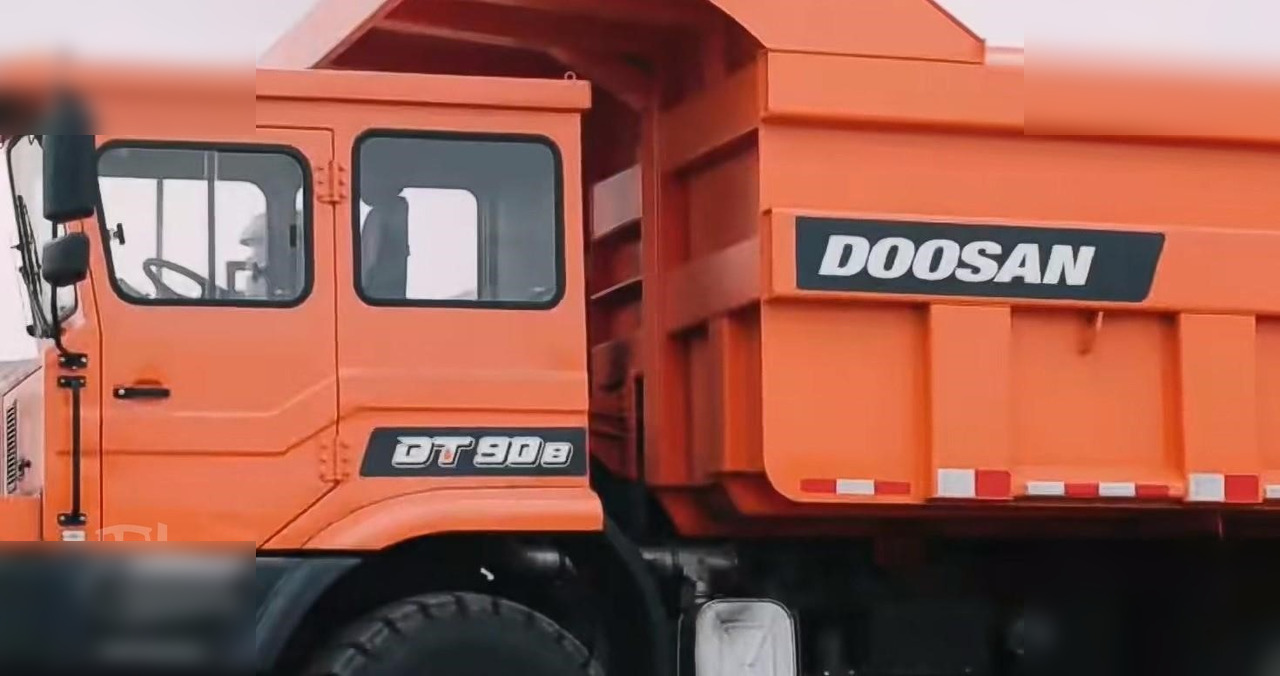 2022 DOOSAN DT90B - Tombereau rigide: photos 1 2022 DOOSAN DT90B - Tombereau rigide: photos 1