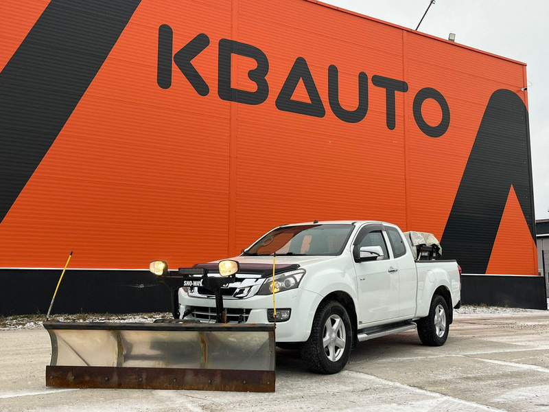 Isuzu D-max 4x4 SNOW PLOW & SPREADER - Voiture: photos 1 Isuzu D-max 4x4 SNOW PLOW & SPREADER - Voiture: photos 1