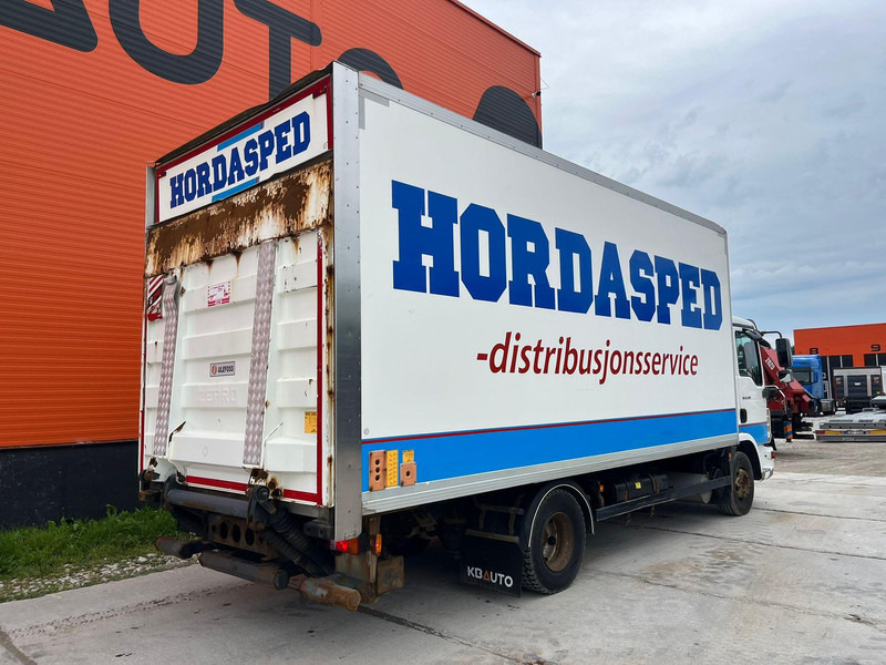 MAN TGL 12.220 4x2 BOX L=5945 mm - Camion fourgon: photos 5 MAN TGL 12.220 4x2 BOX L=5945 mm - Camion fourgon: photos 5
