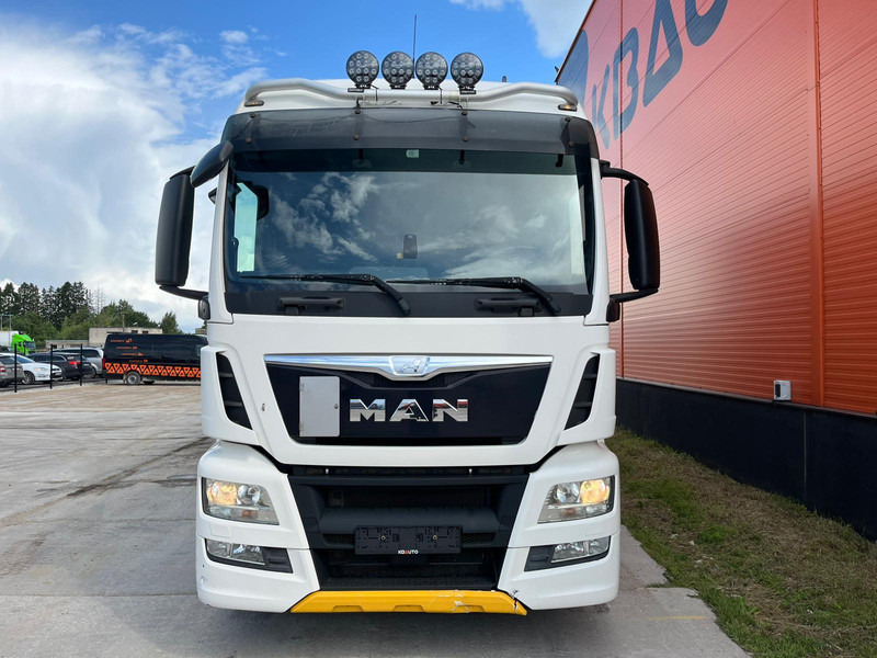 MAN TGS 18.400 4x2 ADR AT / BOX L=8189 mm - Camion fourgon: photos 3 MAN TGS 18.400 4x2 ADR AT / BOX L=8189 mm - Camion fourgon: photos 3