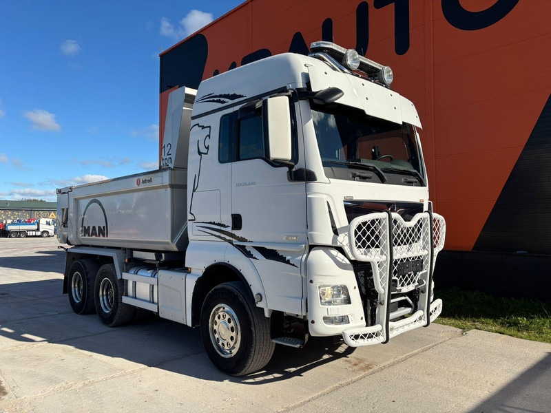 MAN TGX 26.640 6x4 FULL STEEL / INTARDER / BOX L=4667 mm - Camion benne: photos 4 MAN TGX 26.640 6x4 FULL STEEL / INTARDER / BOX L=4667 mm - Camion benne: photos 4