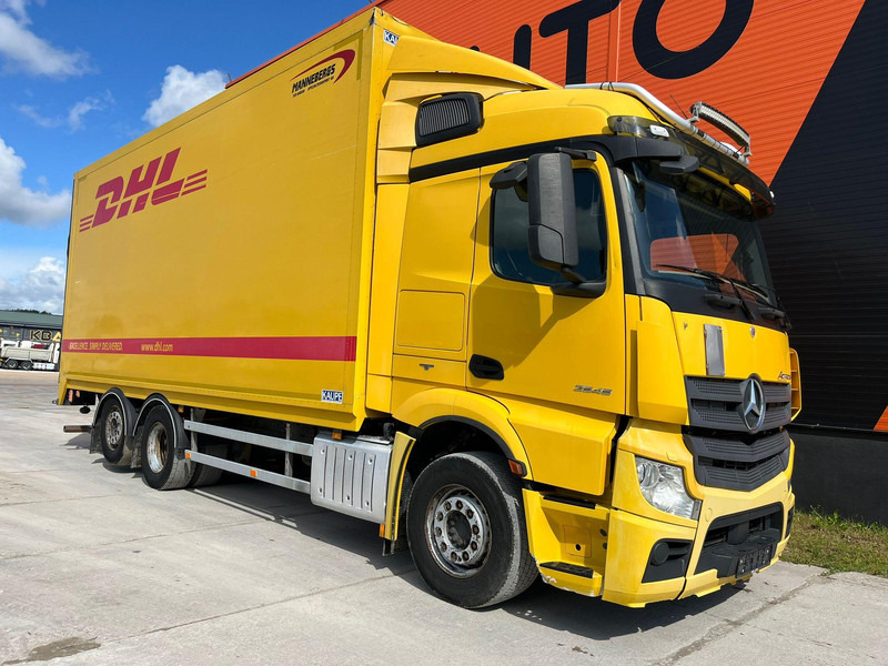 Mercedes-Benz Actros 2545 6x2*4 BOX L=7400mm - Camion fourgon: photos 3 Mercedes-Benz Actros 2545 6x2*4 BOX L=7400mm - Camion fourgon: photos 3