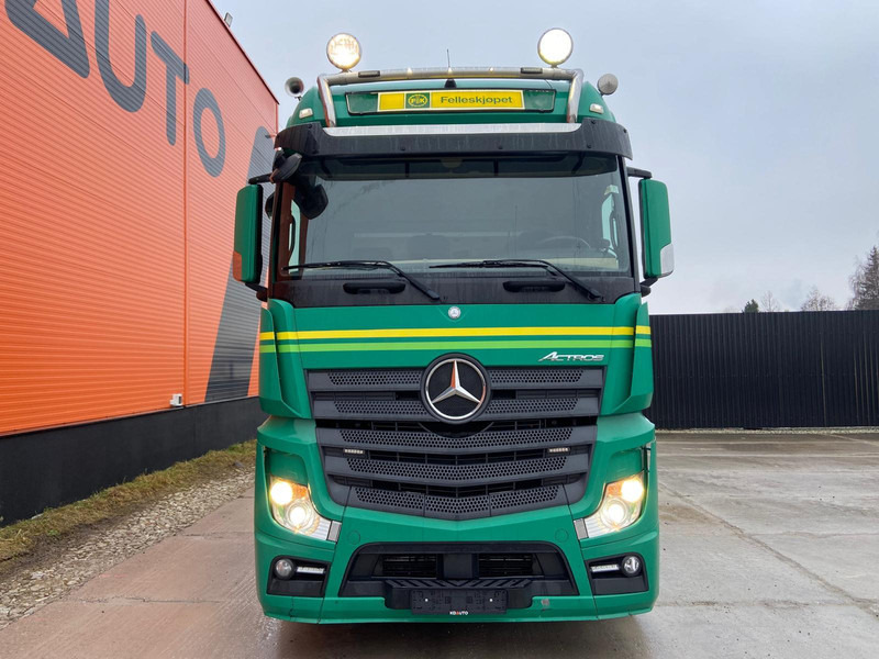 Mercedes-Benz Actros 3563 8x4*4 FOR SALE AS CHASSIS ! / RETARDER - Châssis cabine: photos 2 Mercedes-Benz Actros 3563 8x4*4 FOR SALE AS CHASSIS ! / RETARDER - Châssis cabine: photos 2
