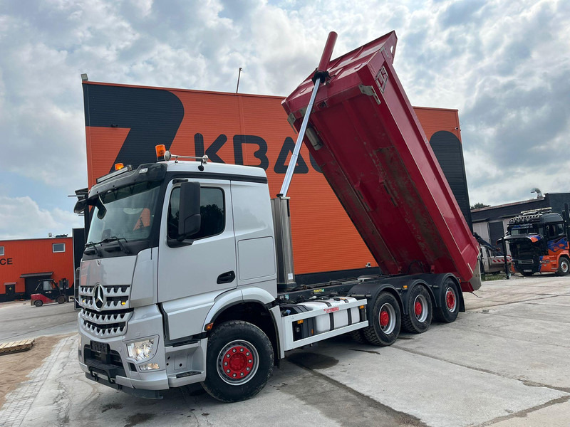 Mercedes-Benz Arocs 3253 8x4*4 RETARDER / BOX L=6176 mm - Camion benne: photos 2 Mercedes-Benz Arocs 3253 8x4*4 RETARDER / BOX L=6176 mm - Camion benne: photos 2