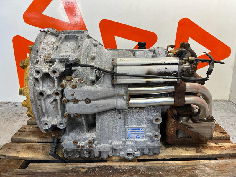 Scania 6 HP 594 C - Boîte de vitesse pour Camion: photos 1 Scania 6 HP 594 C - Boîte de vitesse pour Camion: photos 1