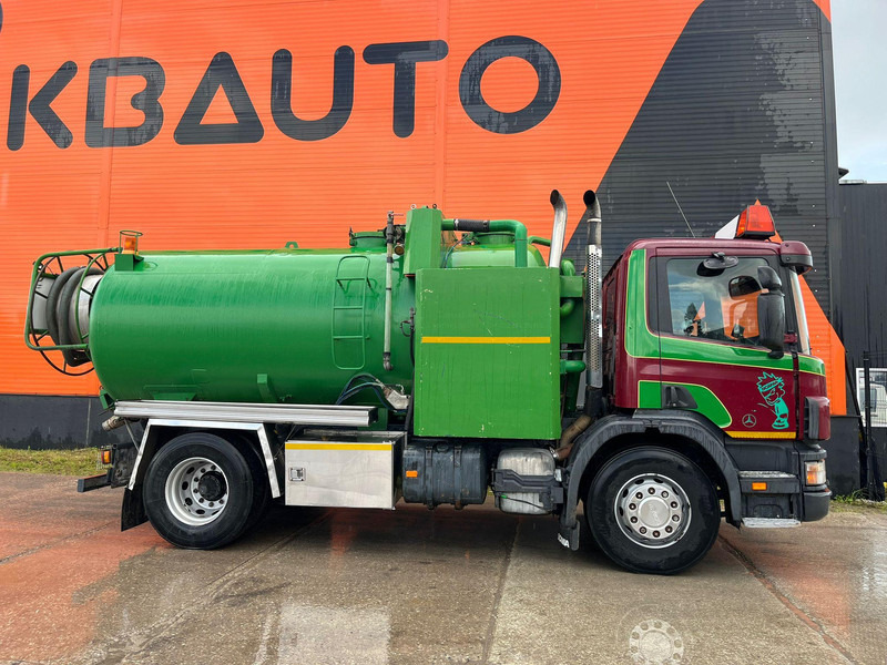 Scania P 94 4x2 TANK 9000 I + 1200 l / VACUUM Jurop PR150 / PRESSURE Pratissoli 150 bar / 102 l/min - Camion hydrocureur: photos 5 Scania P 94 4x2 TANK 9000 I + 1200 l / VACUUM Jurop PR150 / PRESSURE Pratissoli 150 bar / 102 l/min - Camion hydrocureur: photos 5