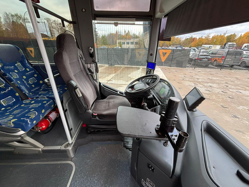 Bus interurbain Setra S 417 UL 6x2*4 AC / AUXILIARY HEATER / WC / WHEELCHAIR LIFT: photos 9 Bus interurbain Setra S 417 UL 6x2*4 AC / AUXILIARY HEATER / WC / WHEELCHAIR LIFT: photos 9