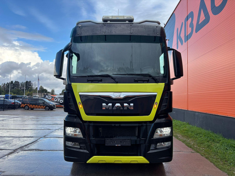 MAN TGX 28.480 6x2 XXL CAB / INTARDER / DOUBLE BOGIE - Tracteur routier: photos 3 MAN TGX 28.480 6x2 XXL CAB / INTARDER / DOUBLE BOGIE - Tracteur routier: photos 3