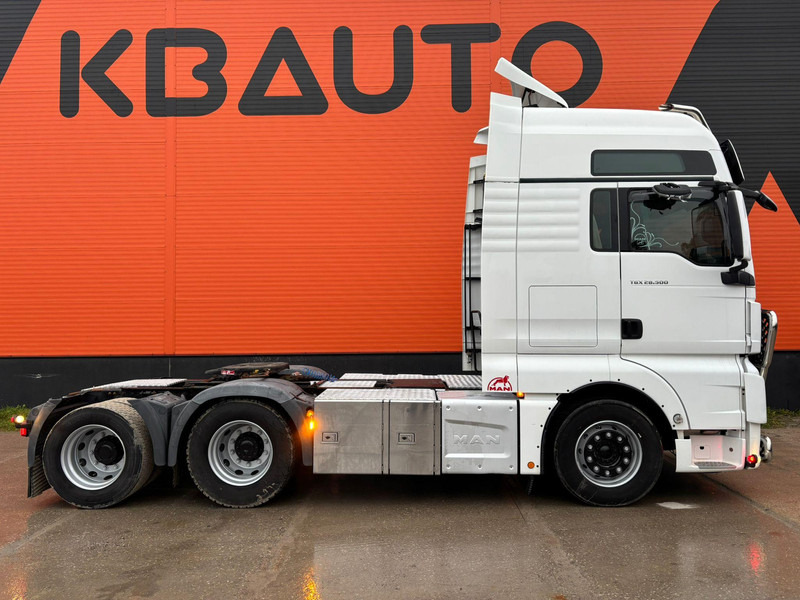 MAN TGX 28.500 6x2 XXL CAB / INTARDER / DOUBLE BOGIE - Tracteur routier: photos 5 MAN TGX 28.500 6x2 XXL CAB / INTARDER / DOUBLE BOGIE - Tracteur routier: photos 5