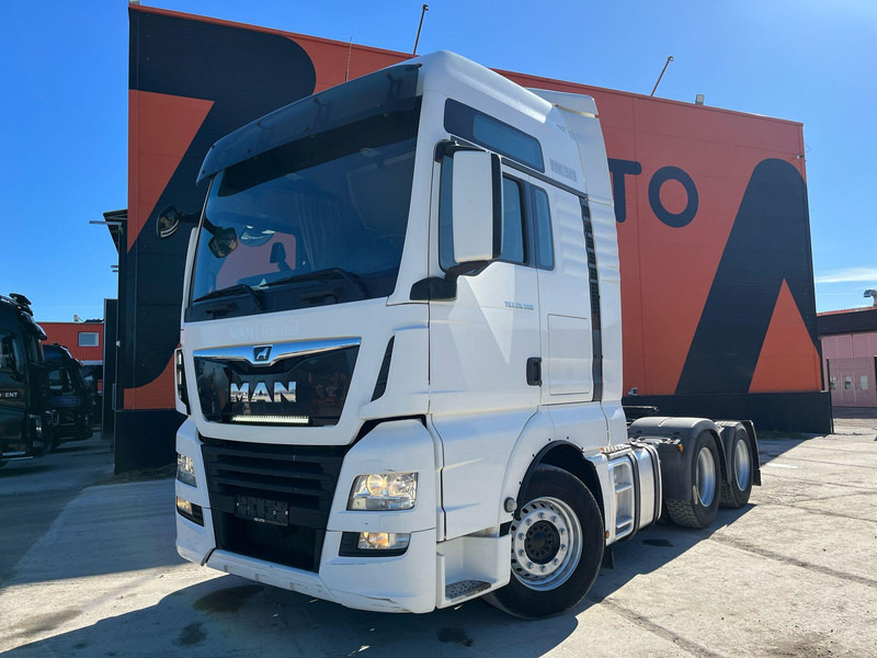 MAN TGX 28.500 6x2 XXL / INTARDER / DOUBLE BOGIE - Tracteur routier: photos 2 MAN TGX 28.500 6x2 XXL / INTARDER / DOUBLE BOGIE - Tracteur routier: photos 2