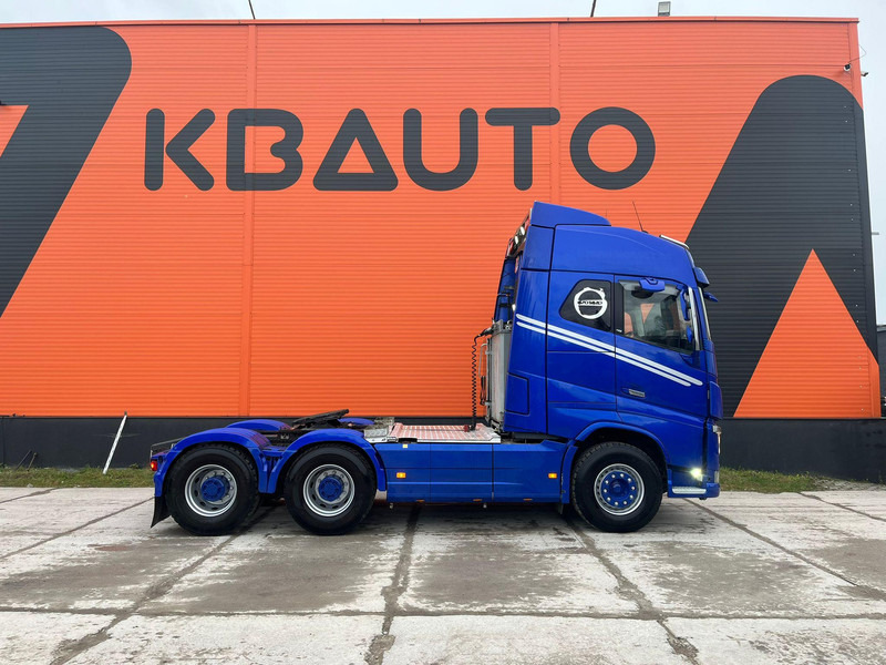 Volvo FH 16 750 6x4 RETARDER / HYDRAULICS / TANDEM AXLE LIFT - Tracteur routier: photos 5 Volvo FH 16 750 6x4 RETARDER / HYDRAULICS / TANDEM AXLE LIFT - Tracteur routier: photos 5