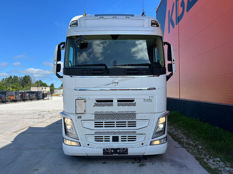 Volvo FH 500 6x2 GLOBE XL / ADR / RETARDER / DOUBLE BOGIE - Tracteur routier: photos 3 Volvo FH 500 6x2 GLOBE XL / ADR / RETARDER / DOUBLE BOGIE - Tracteur routier: photos 3