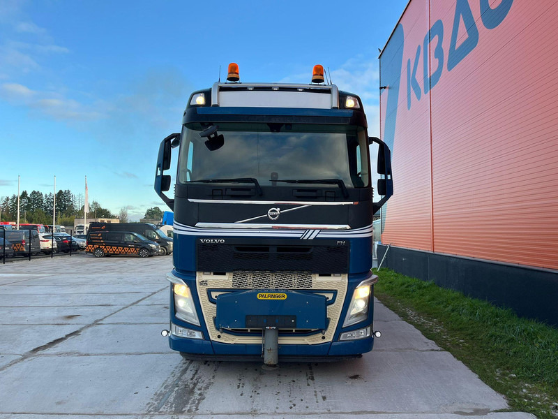 Volvo FH 540 8x4 PK110002 + JIB + WINCH / COMBI / PLATFORM L=3662 mm - Tracteur routier: photos 3 Volvo FH 540 8x4 PK110002 + JIB + WINCH / COMBI / PLATFORM L=3662 mm - Tracteur routier: photos 3