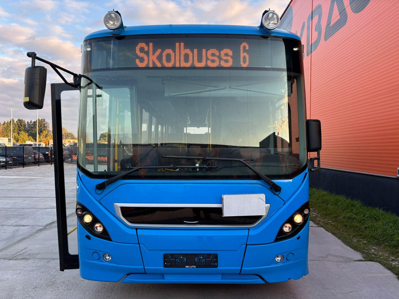 Volvo B7RLE 8900 48 SEATS + 28 STANDING / AC / AUXILIARY HEATER - Bus interurbain: photos 2 Volvo B7RLE 8900 48 SEATS + 28 STANDING / AC / AUXILIARY HEATER - Bus interurbain: photos 2