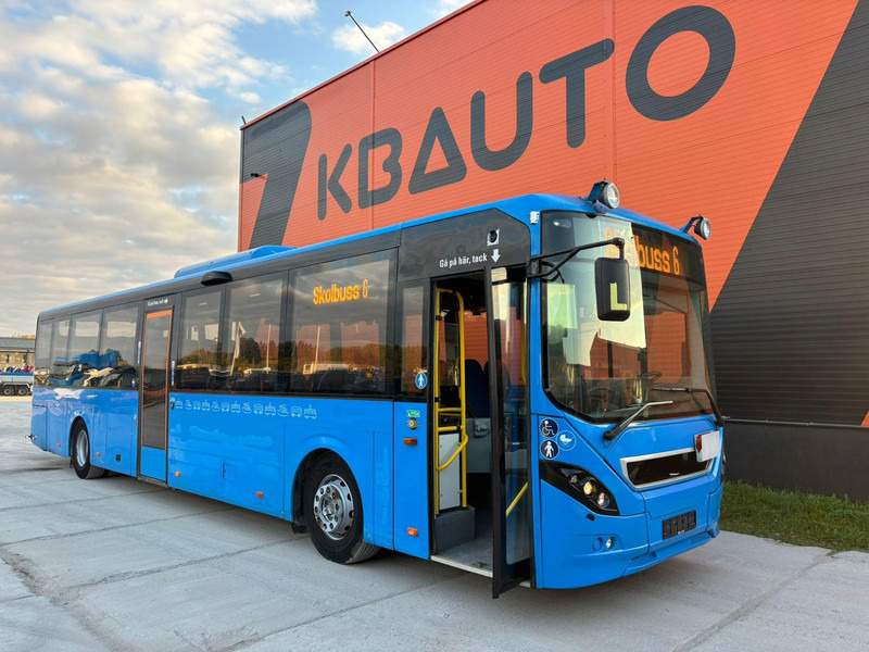 Volvo B7RLE 8900 48 SEATS + 28 STANDING / AC / AUXILIARY HEATER - Bus interurbain: photos 1 Volvo B7RLE 8900 48 SEATS + 28 STANDING / AC / AUXILIARY HEATER - Bus interurbain: photos 1